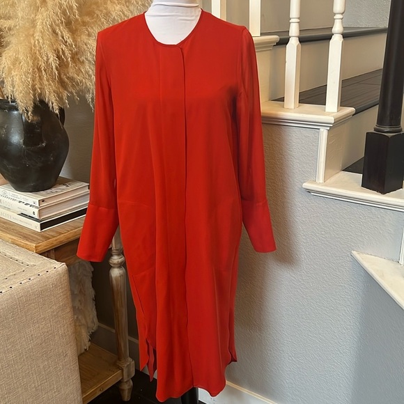 Club Monaco Dresses & Skirts - Club Monaco Long Sleeve Red Silk Shirt Dress Size 2